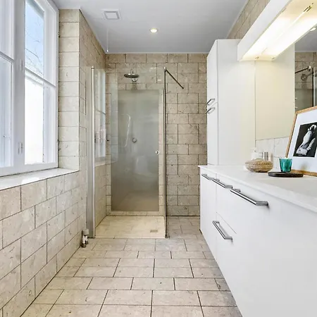 Vakantiehuis Beautiful In M With Wifi